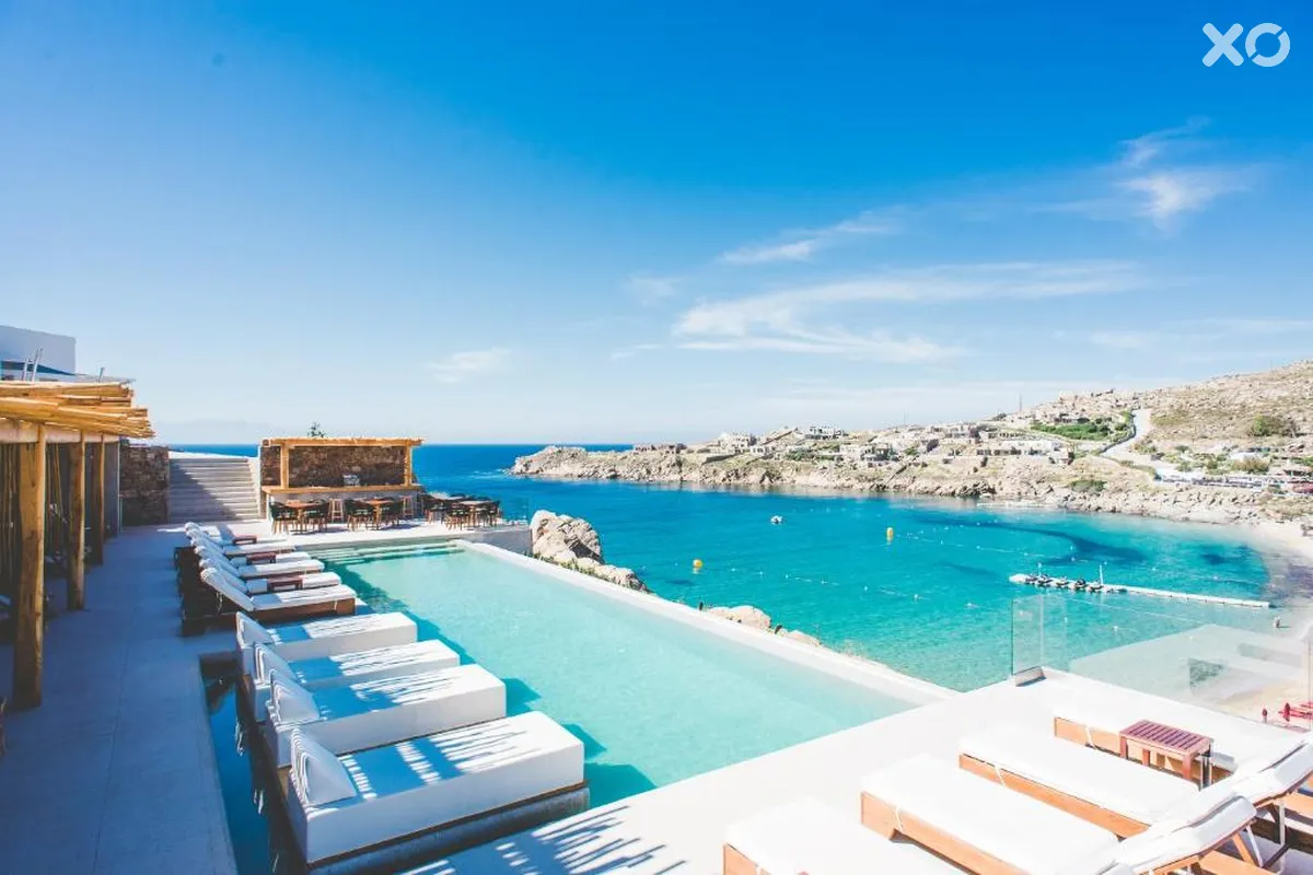Super Paradise Beach Club