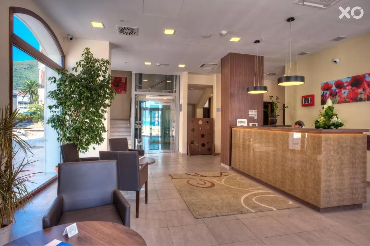 Pine Hotel
