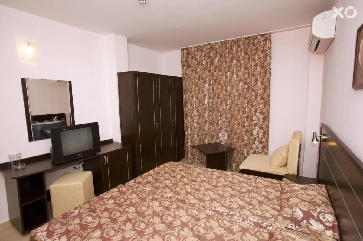 Atol Hotel