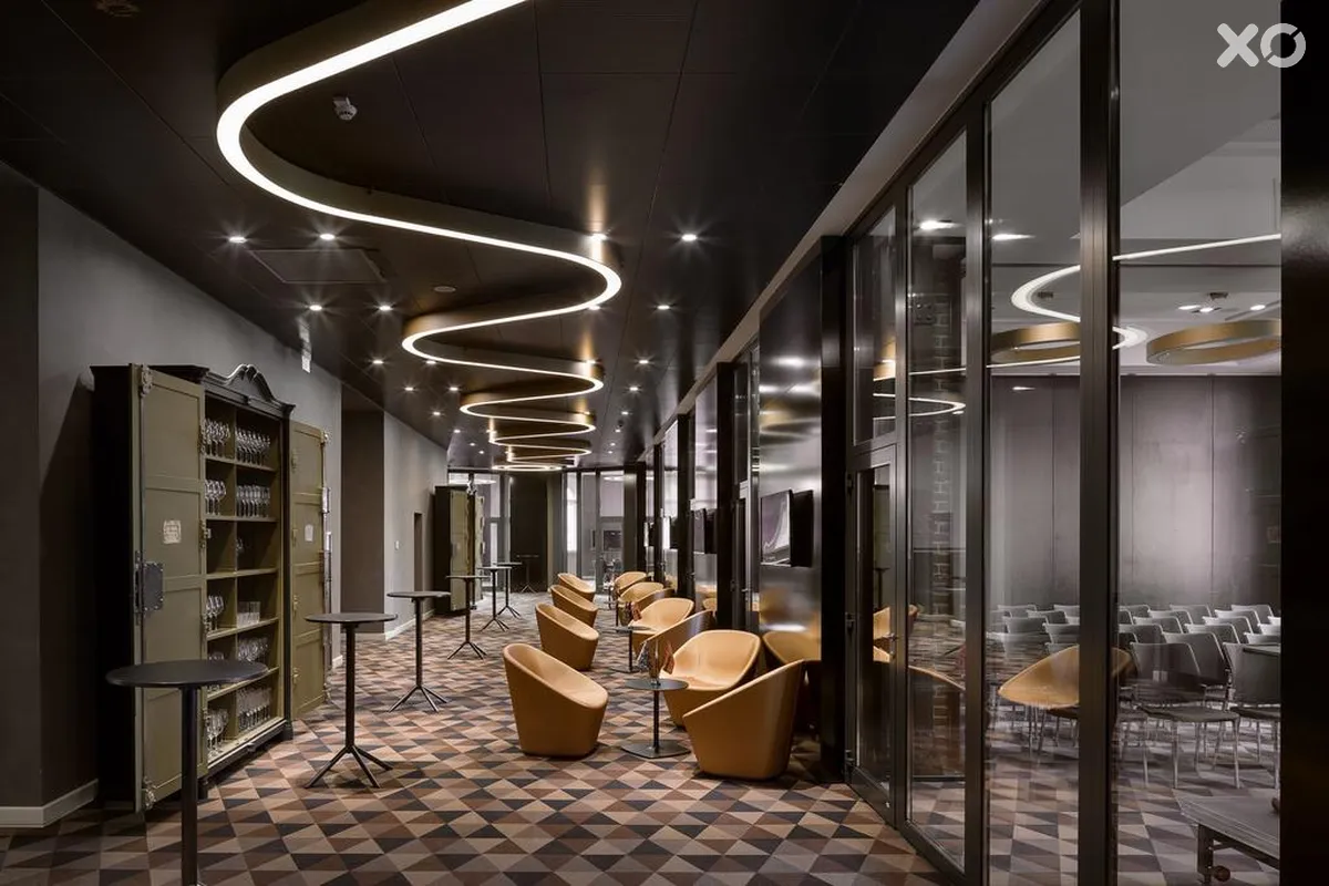 Bankhotel
