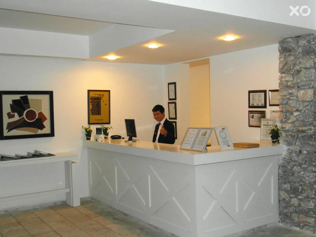 Casa Blanca Beach Hotel