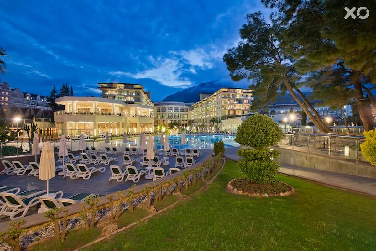 Akra Kemer