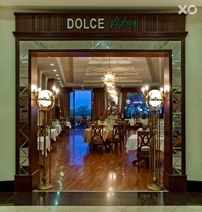 Delphin Palace