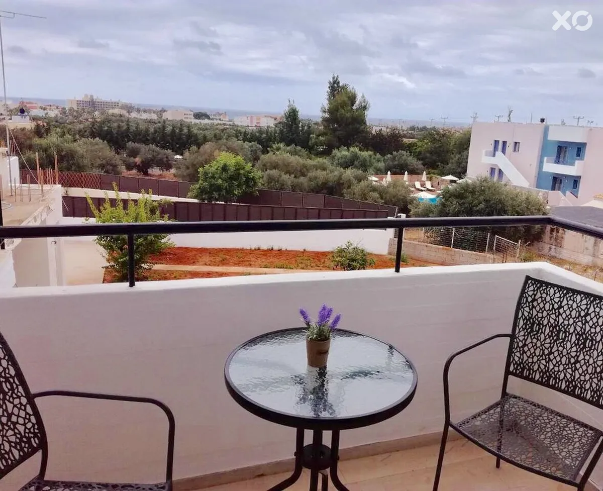 Pasiphae Hotel
