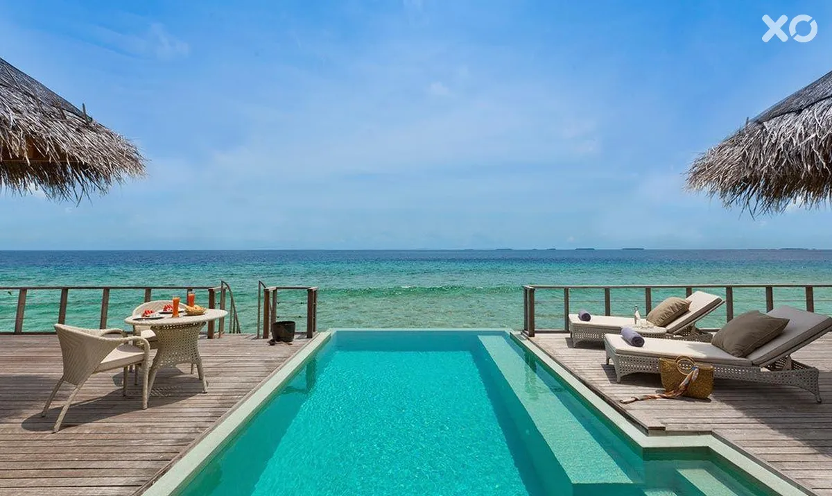 Dusit Thani Maldives Hotel