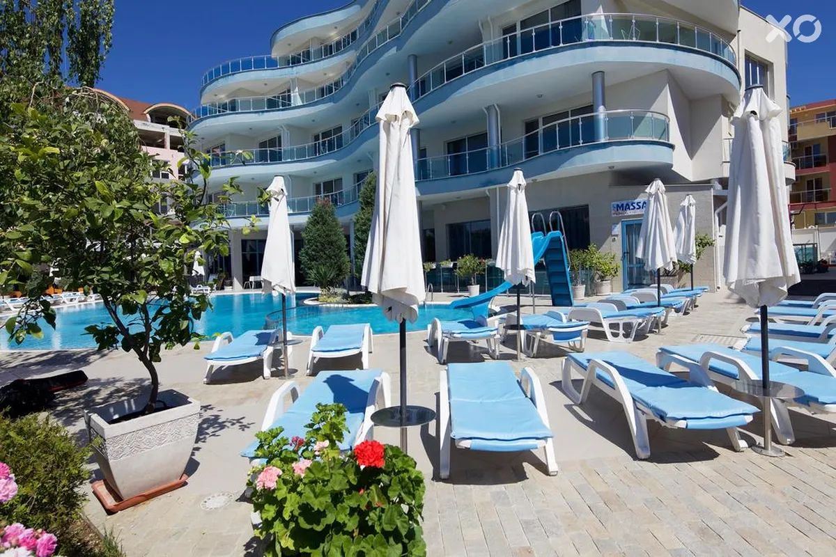 Blue Bay Hotel
