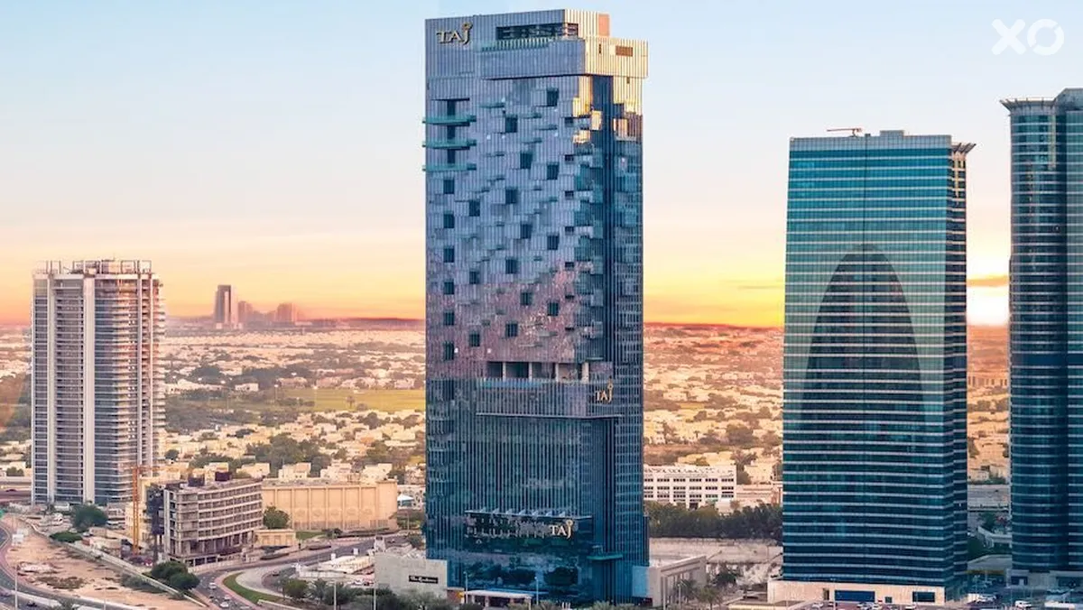 Taj Jumeirah Lakes Towers