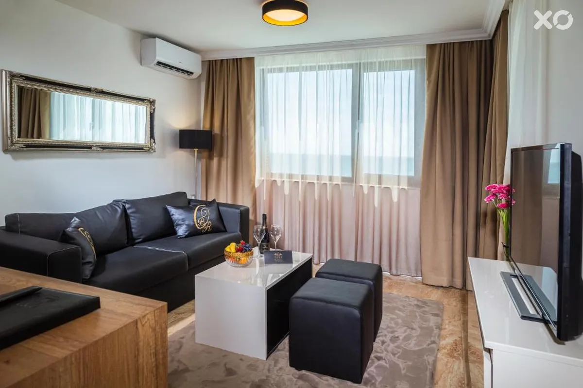 Onyx Beach Residence