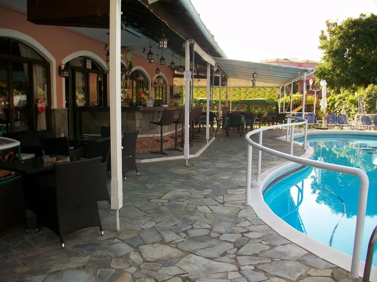 Maltezos Hotel