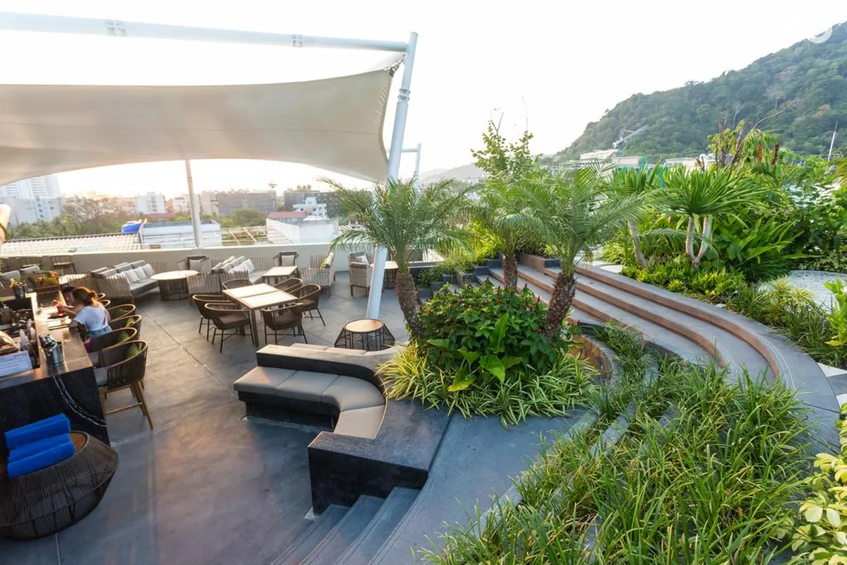 Journeyhub Phuket Patong