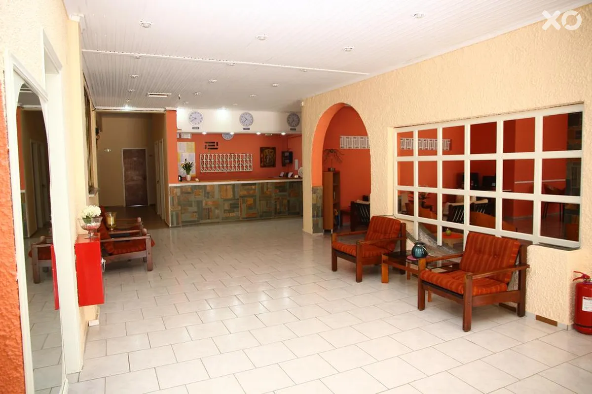 Triton Garden Hotel