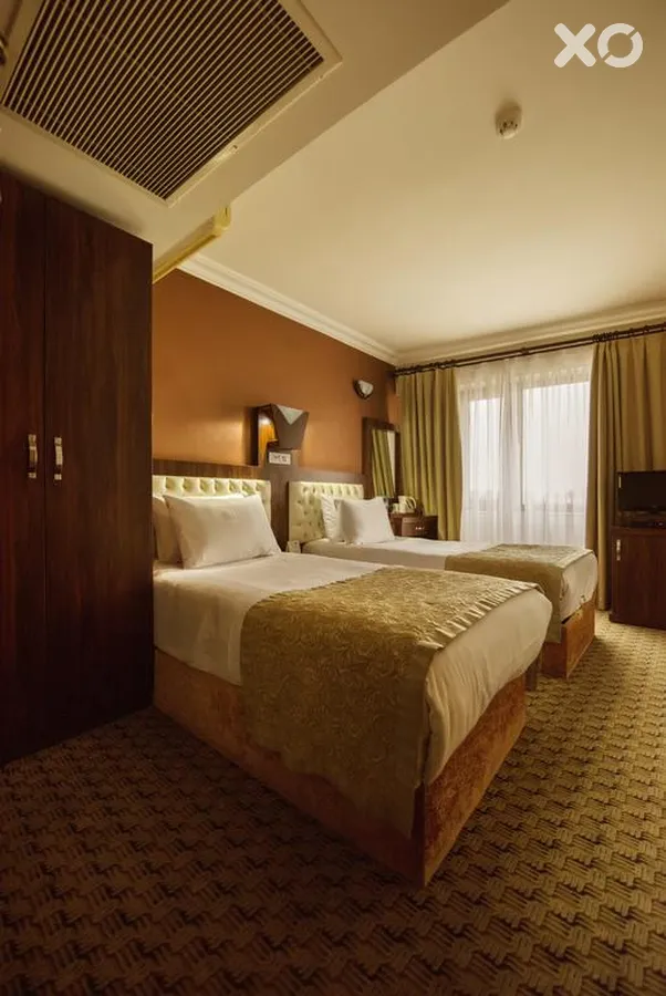 Elan Hotel