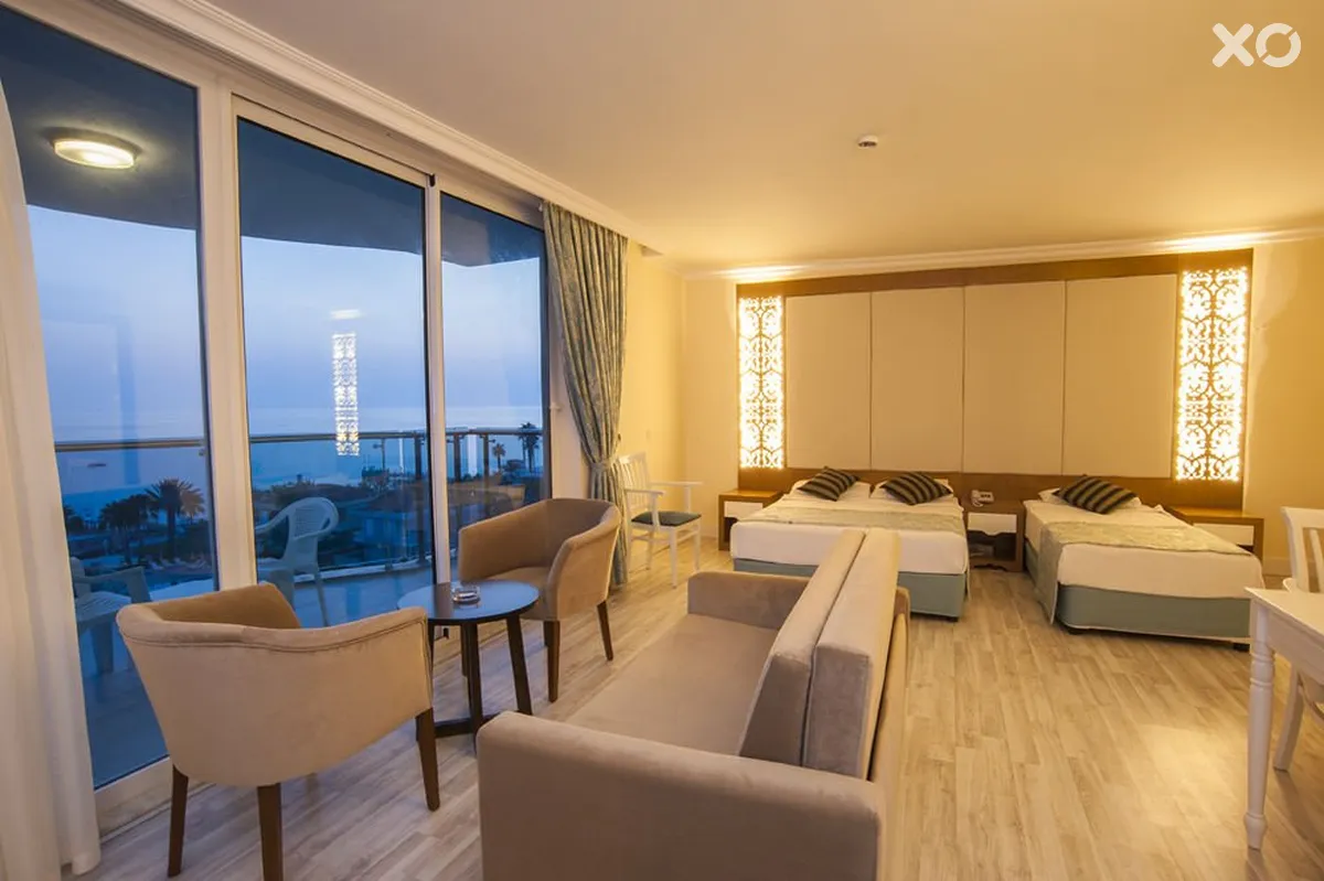 Concordia Celes Hotel