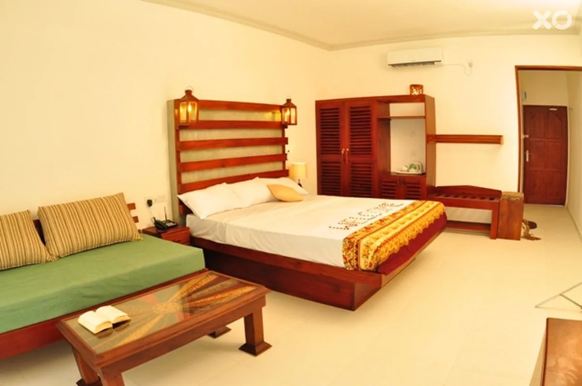 Oasey Beach Hotel