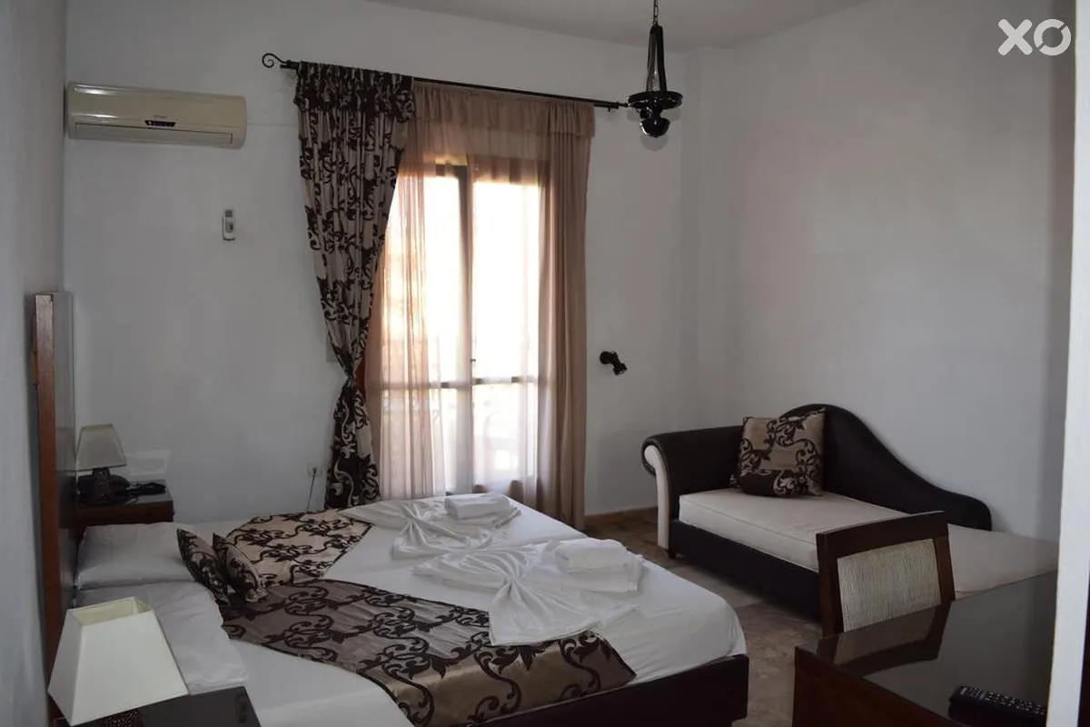 Lili Hotel