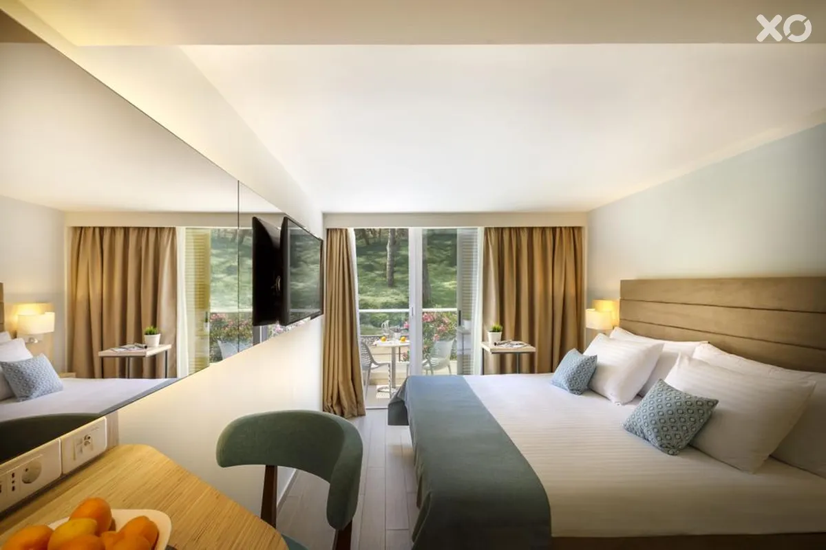 Valamar Girandella V Level Villas