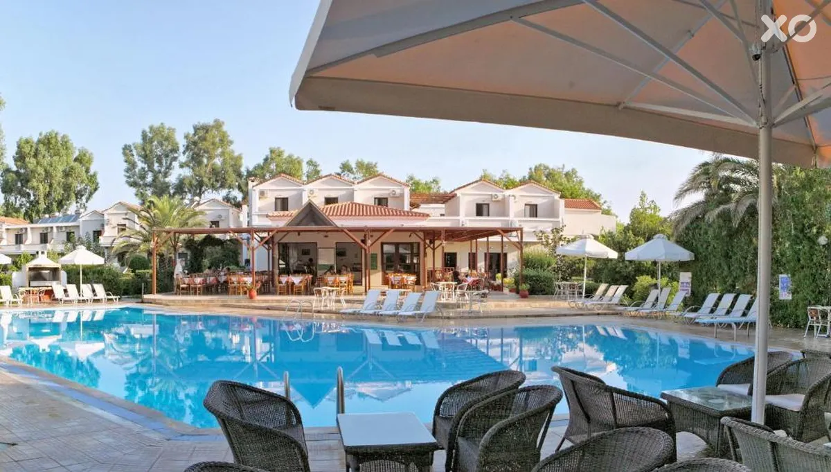Pasiphae Hotel