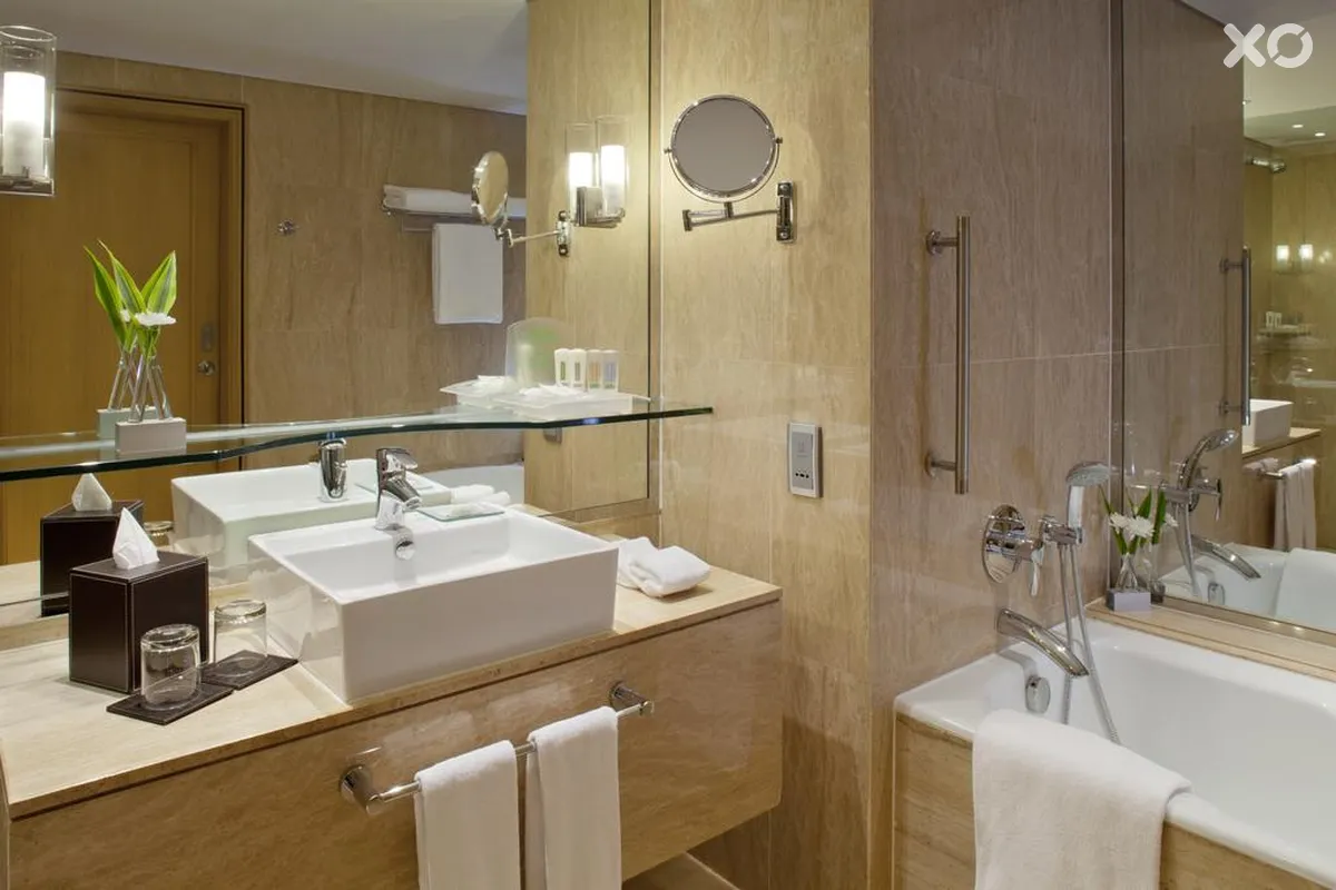 Holiday Inn Silom