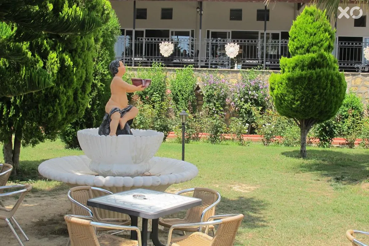 Aska Bayview Resort