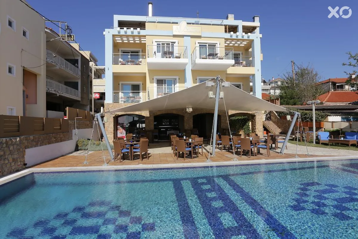 Almira Hotel