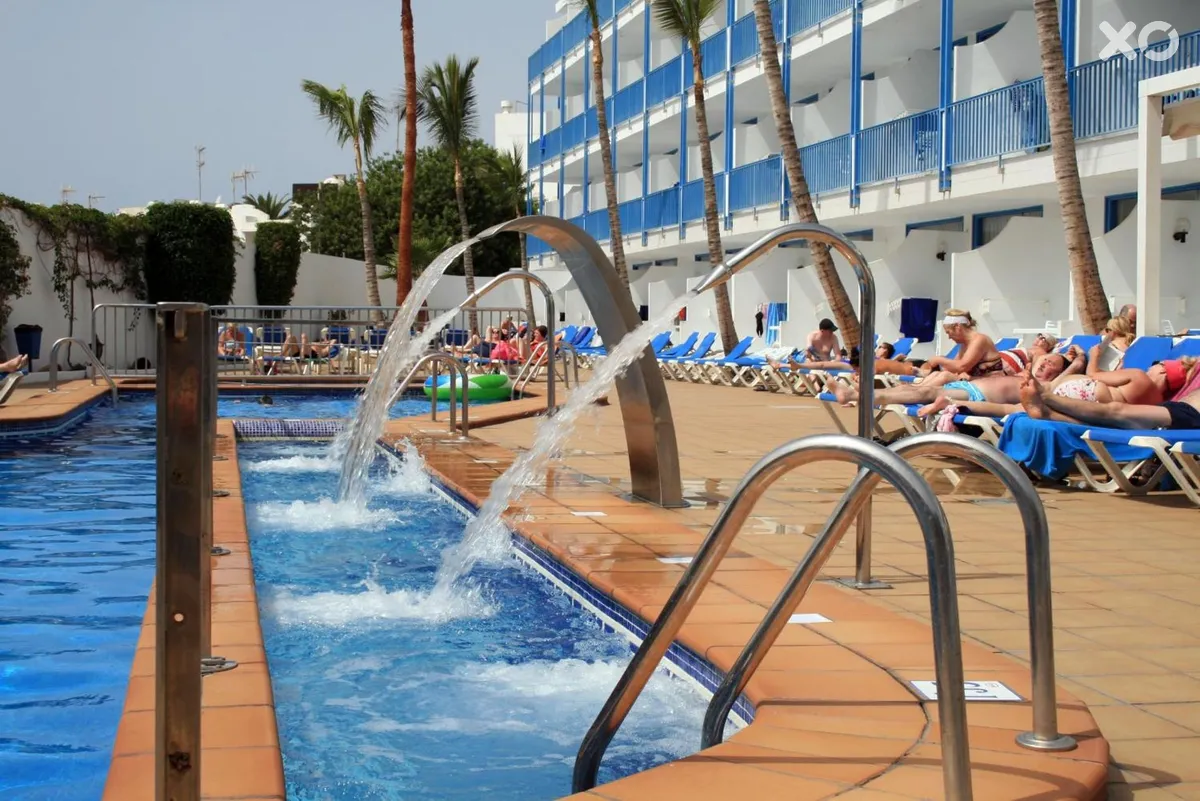 Costa Volcan & Spa Aparthotel