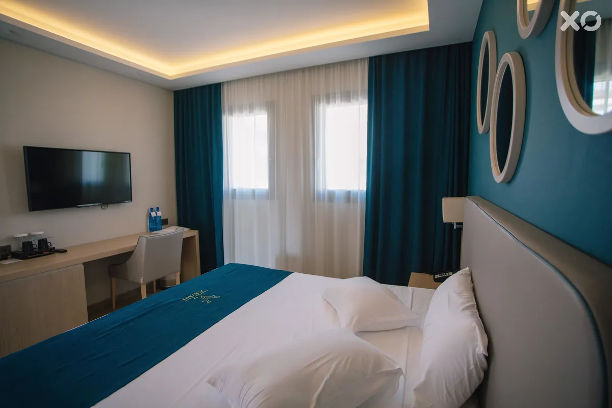 Almyros Beach Resort & Spa