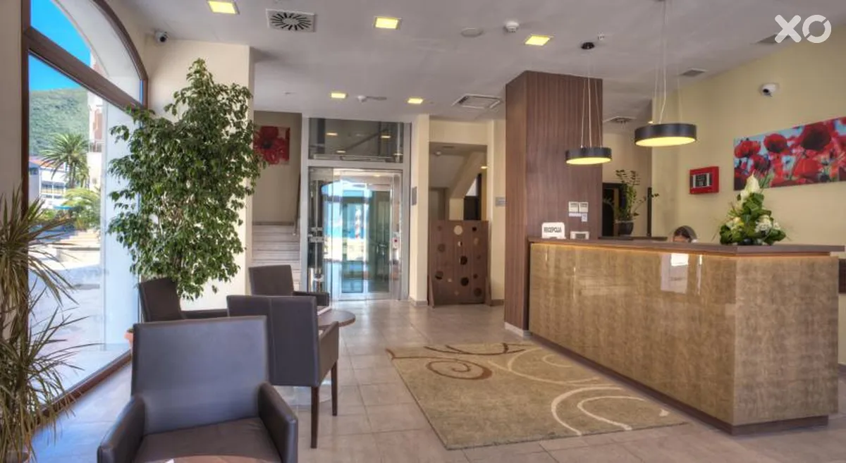 Pine Hotel