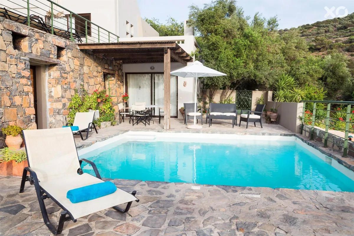 Istron Villas