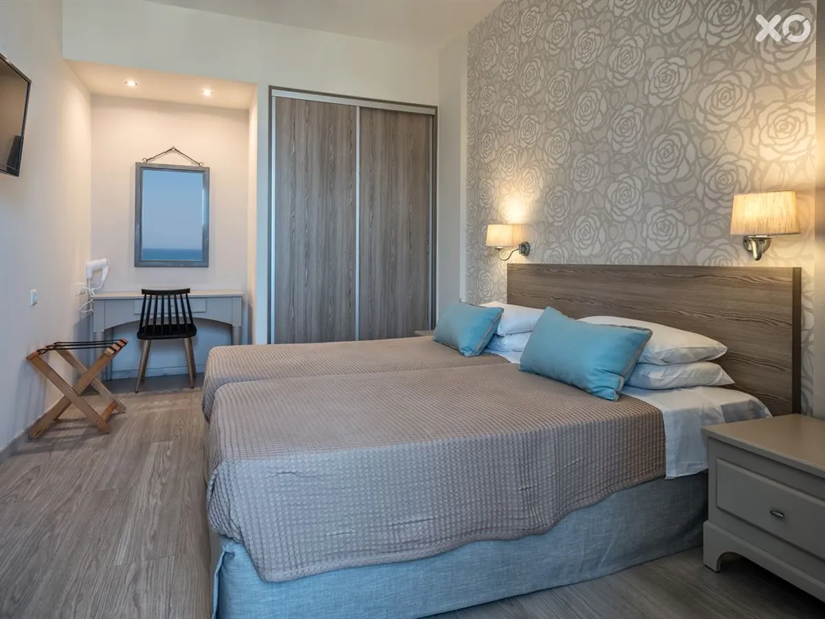 Lefkoniko Beach Icarus Suites