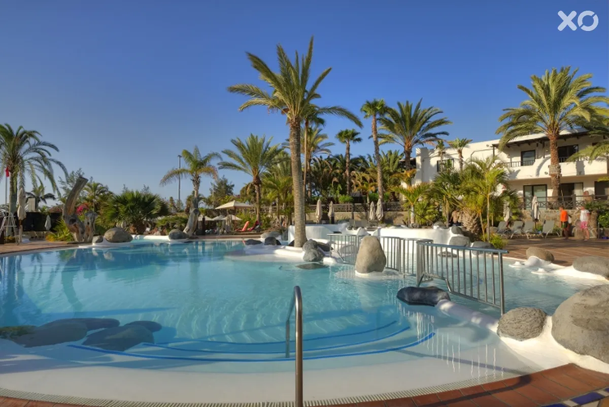 Corallium Beach by Lopesan Hotels