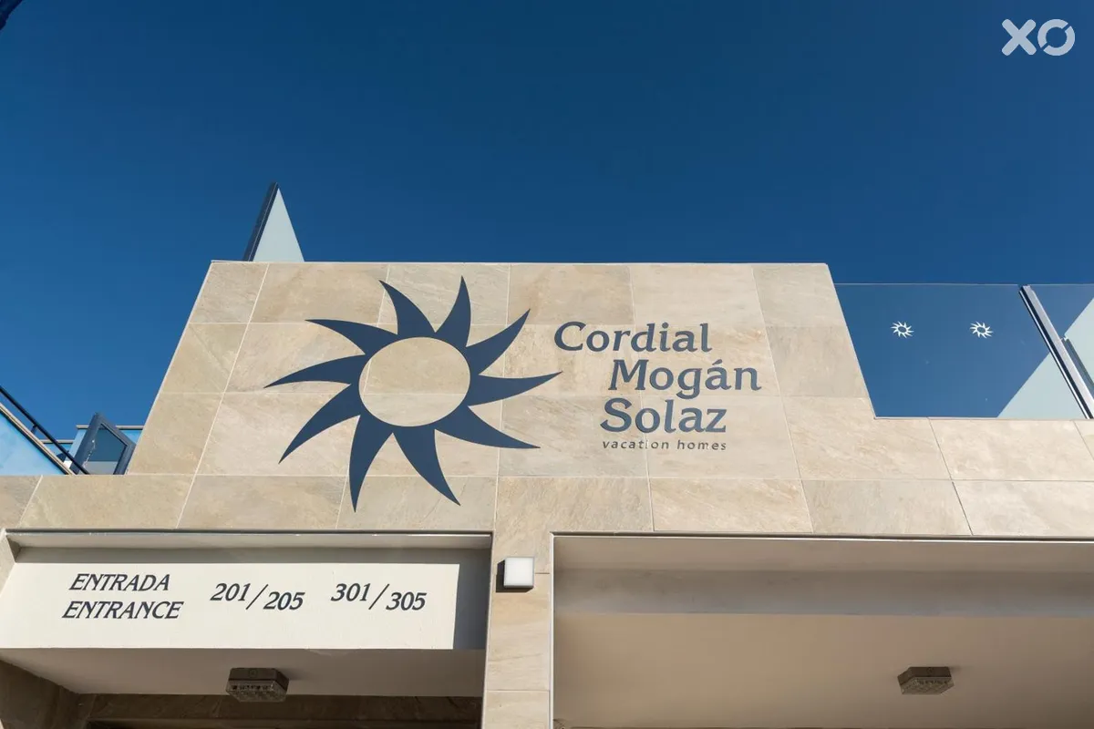 Cordial Mogan Solaz