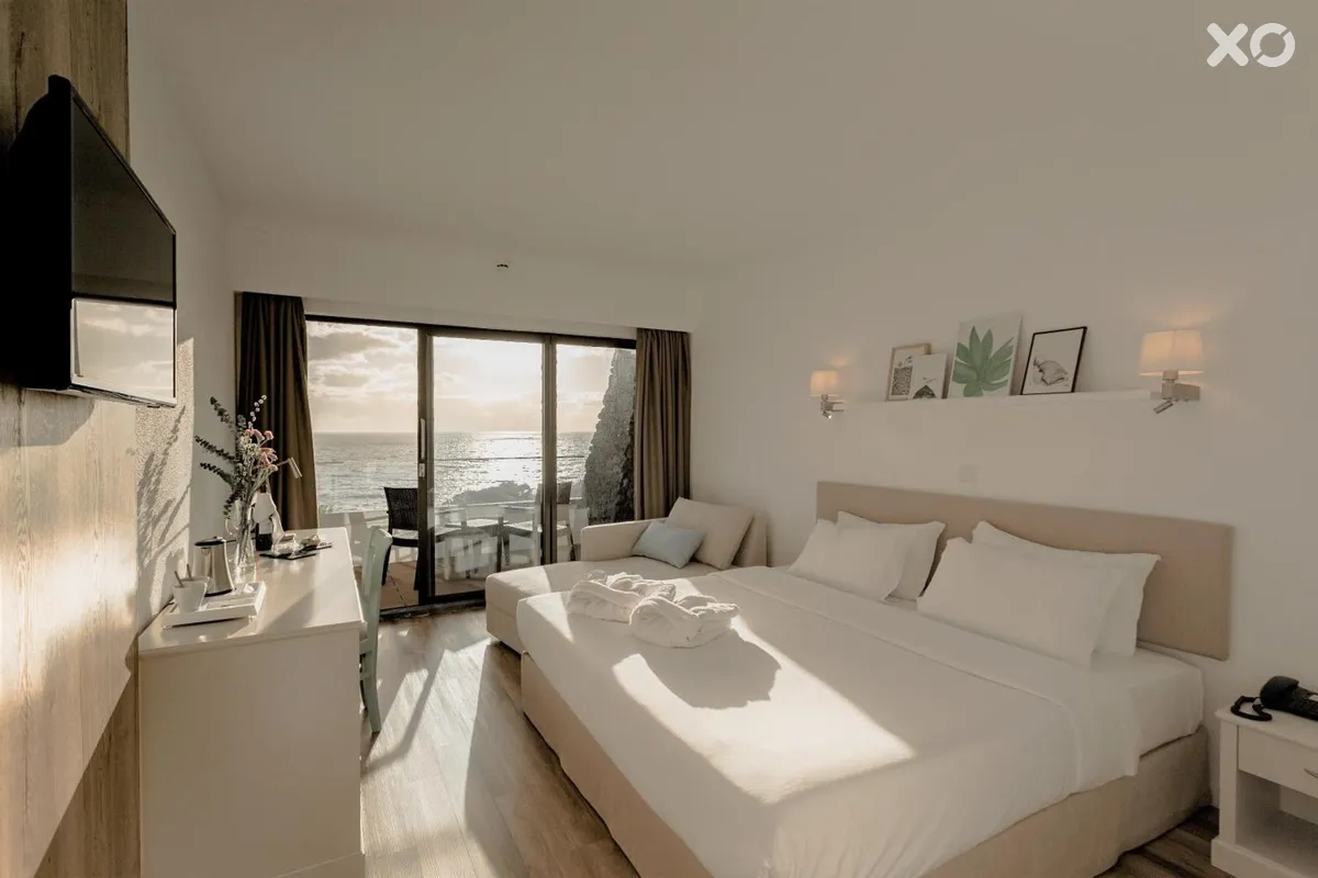 Caloura Resort