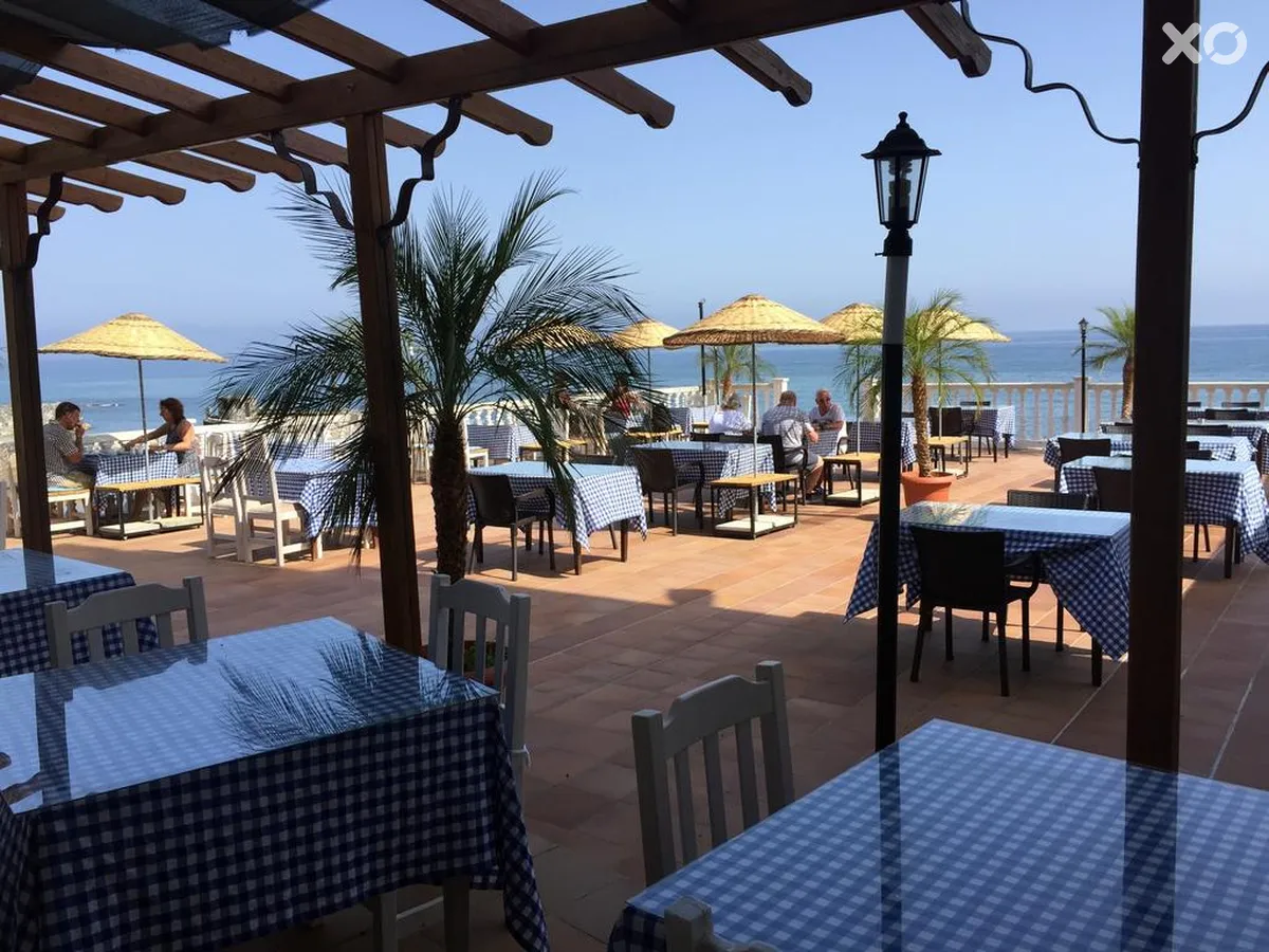 Manolya Hotel
