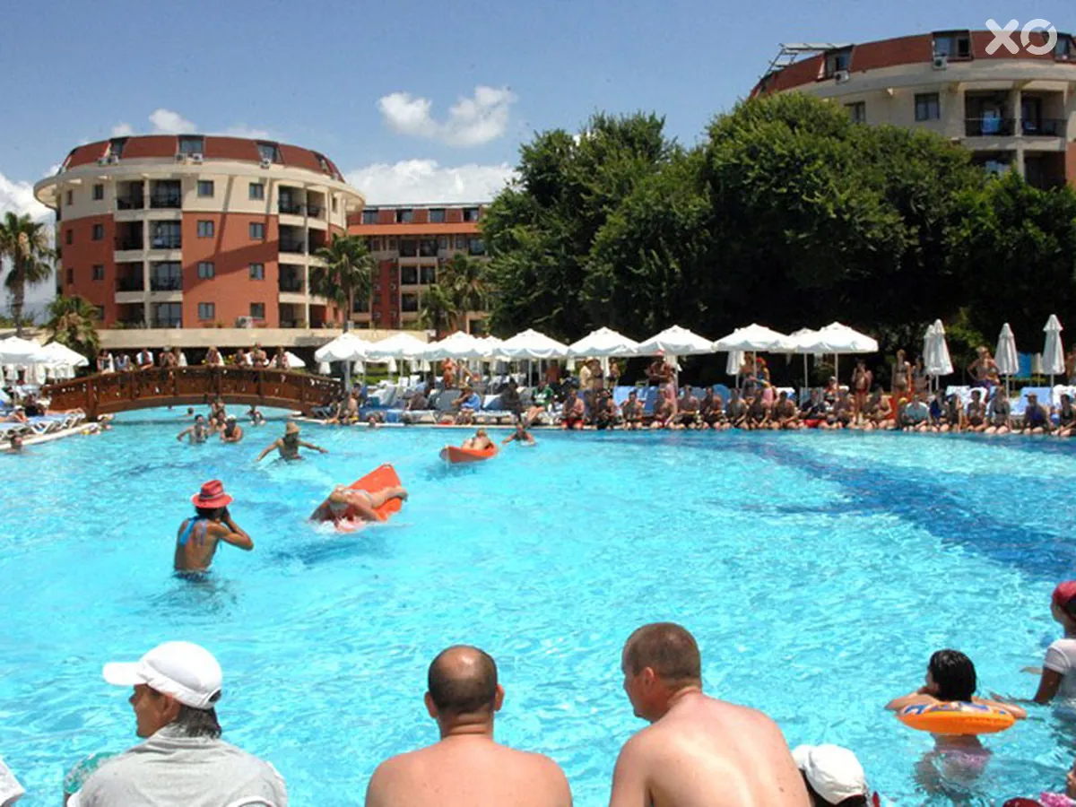 Palmeras Beach Hotel