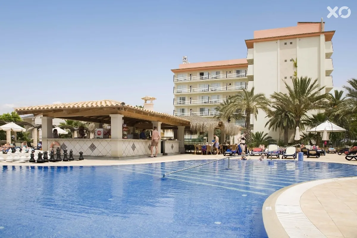 Pierre & Vacances Vistamar Hotel