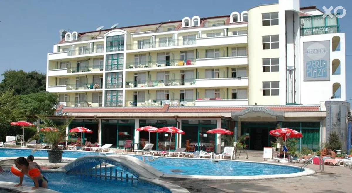 Perla Plaza