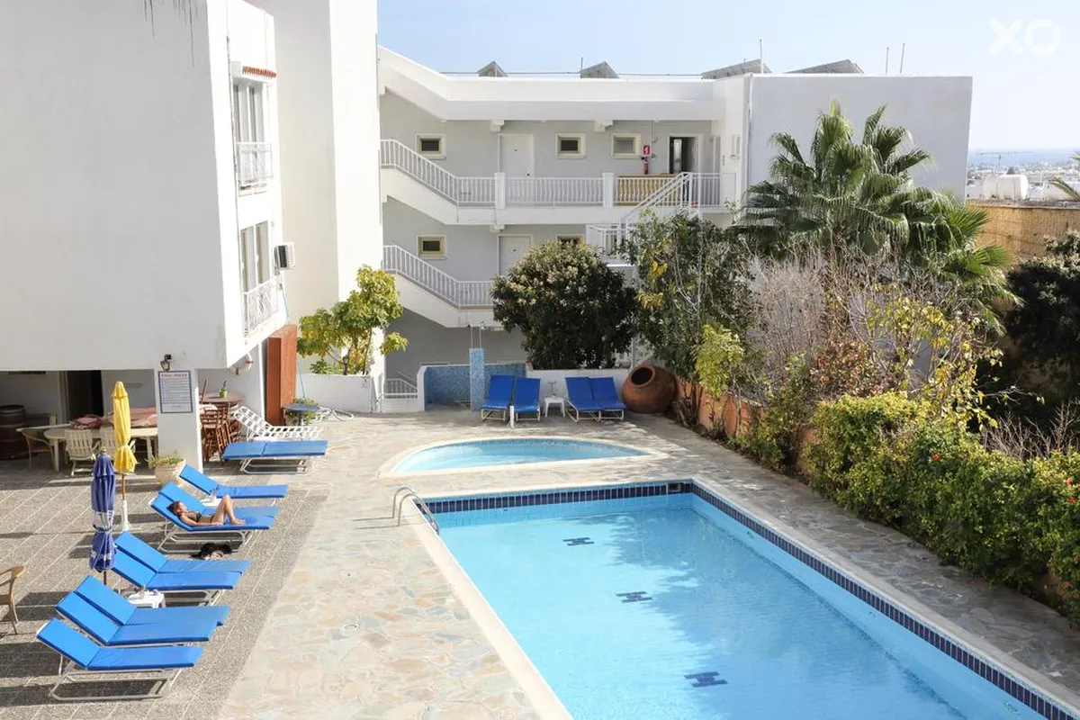 Antonis G Hotel Apartments