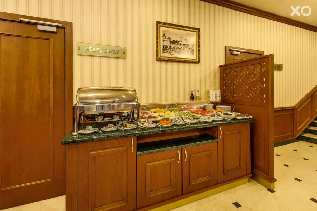 Coop Hotel