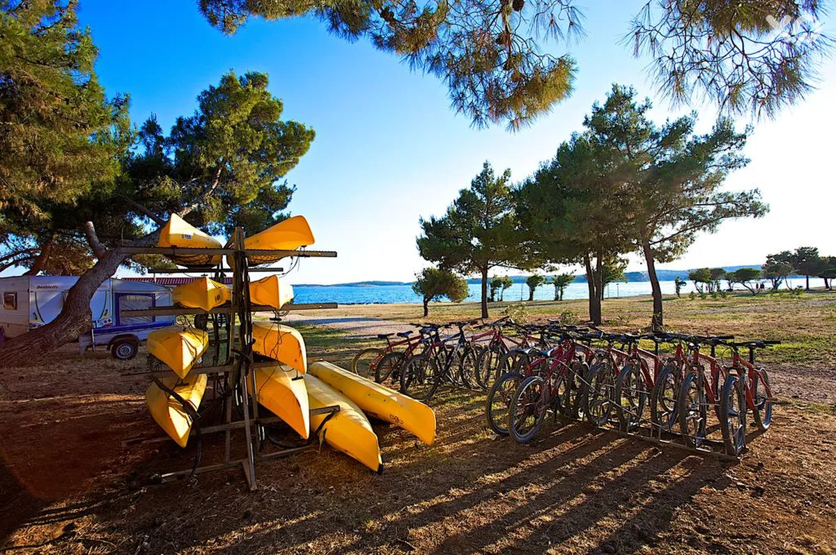 Arena Kazela Camping