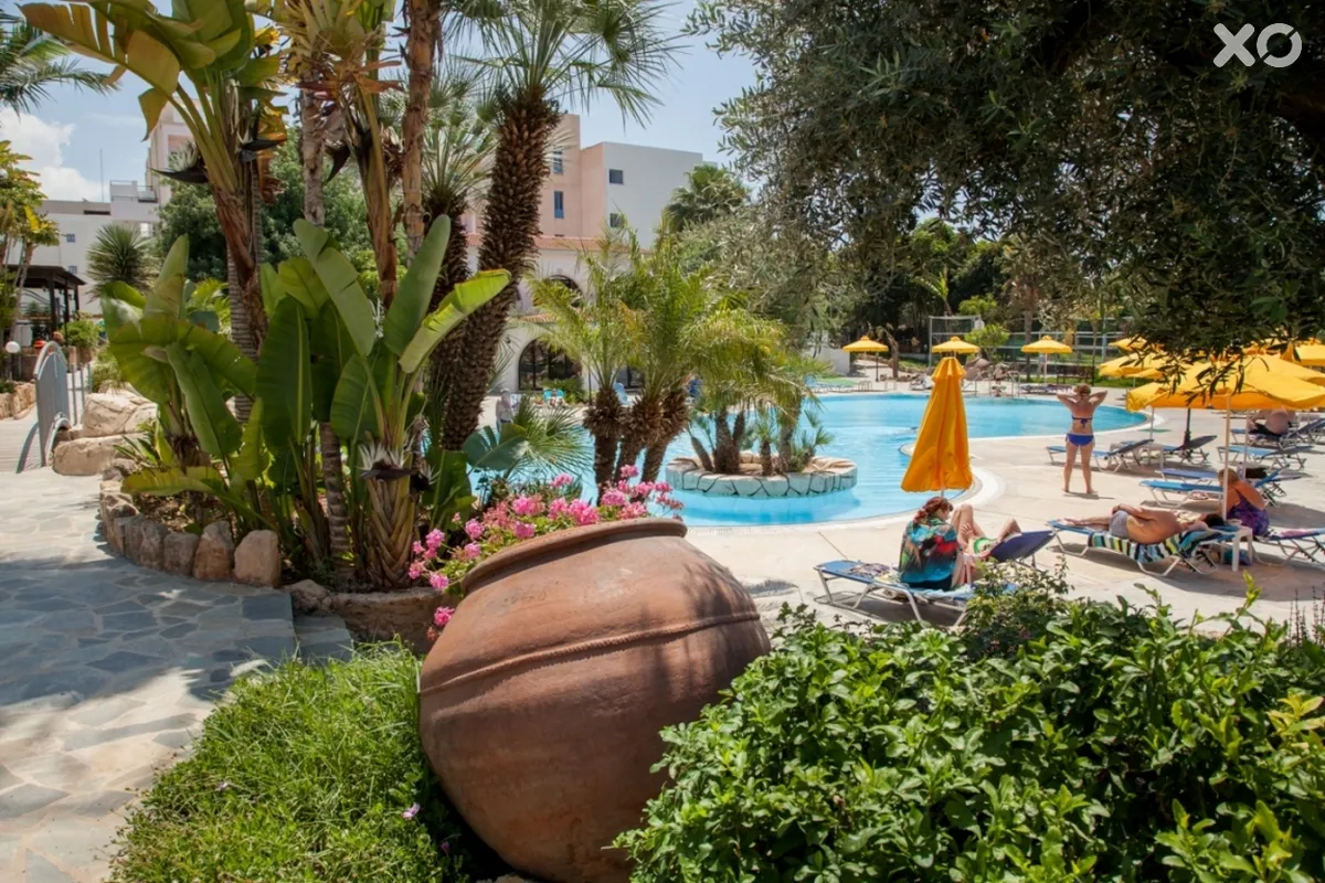 Mayfair Gardens
