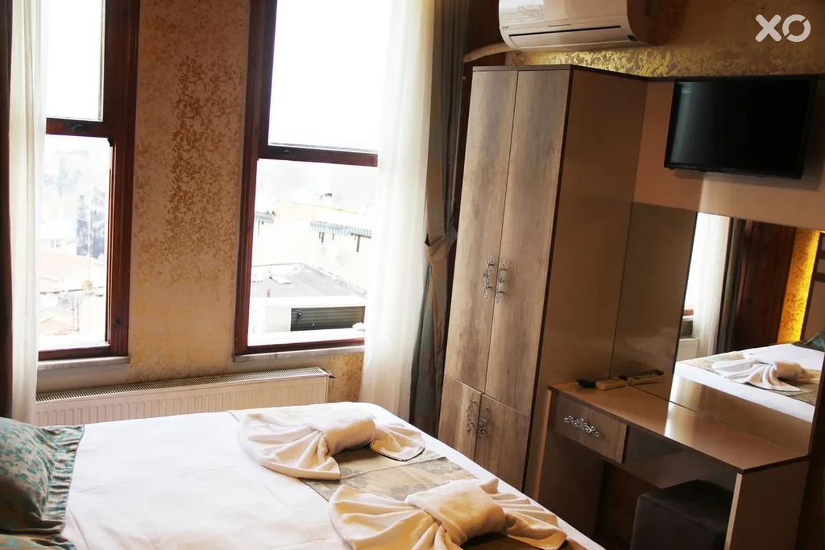Theodian Hotel