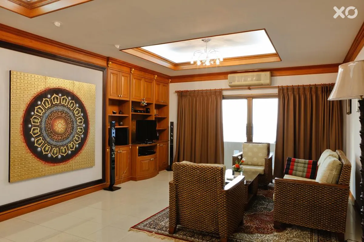 Inn House Hotel