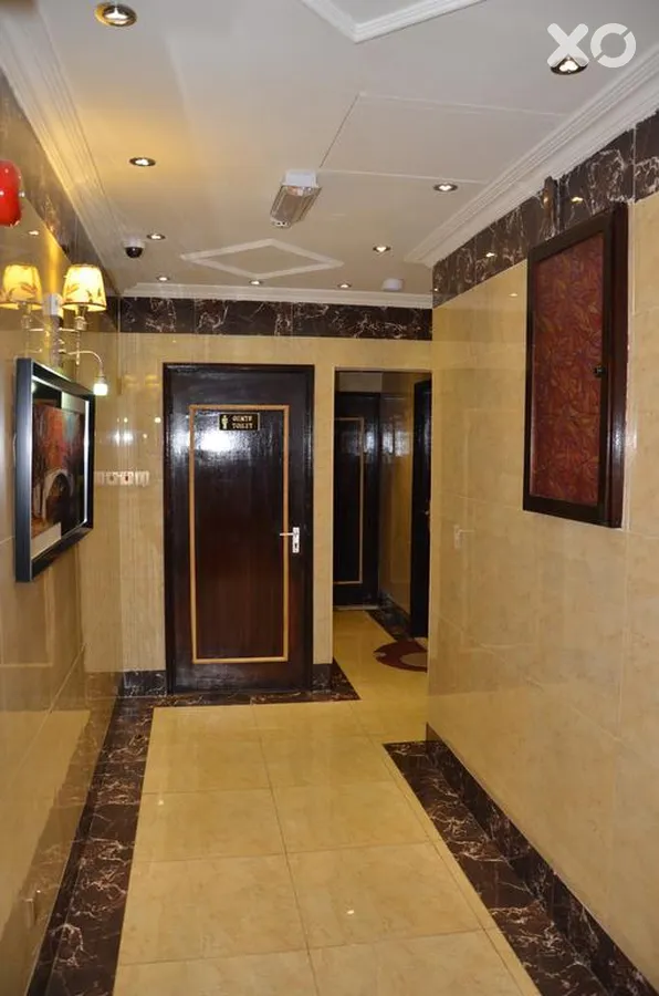 Grand Sina Hotel