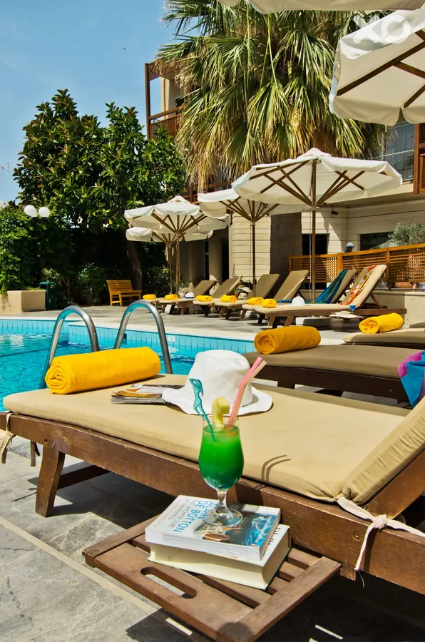 Minos Hotel