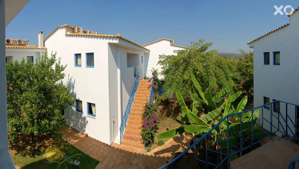 Oasis Hotel