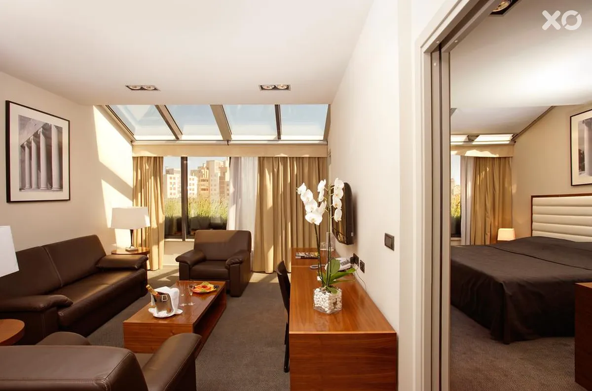 Atrium Hotel