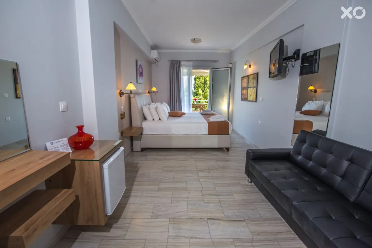 Aliki Hotel
