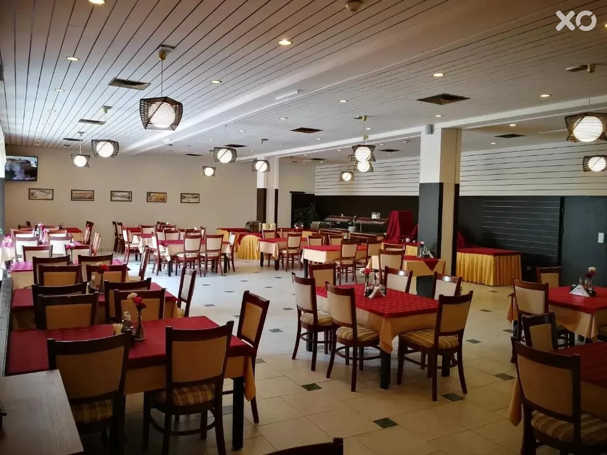 Ela Hotel
