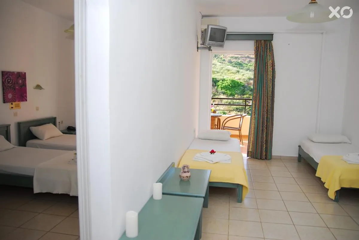 Elpis Studio Apartments