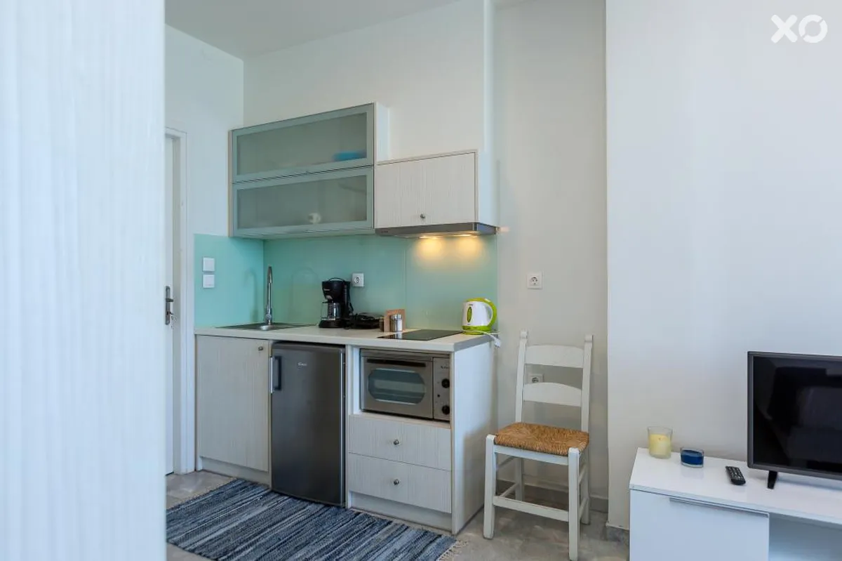 Meltemi Coast Suites